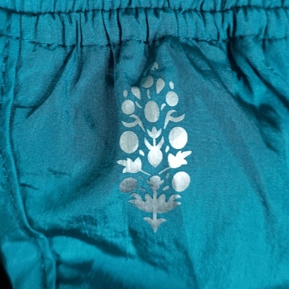 NEW Free People Movement Way Home Active Short in Turquoise Large - Picture 4 of 6
